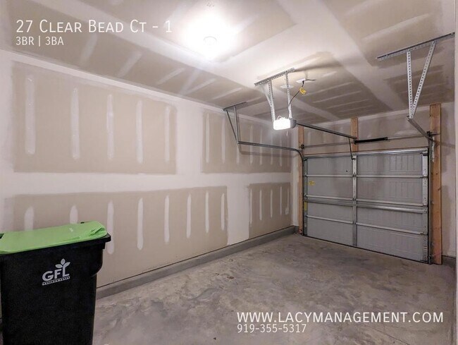 Building Photo - 27 Clear Bead Ct