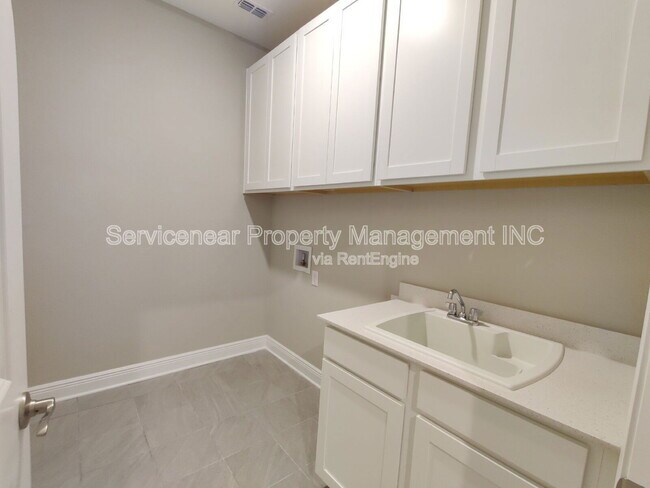 Building Photo - 3823 Savanna Palms Ct
