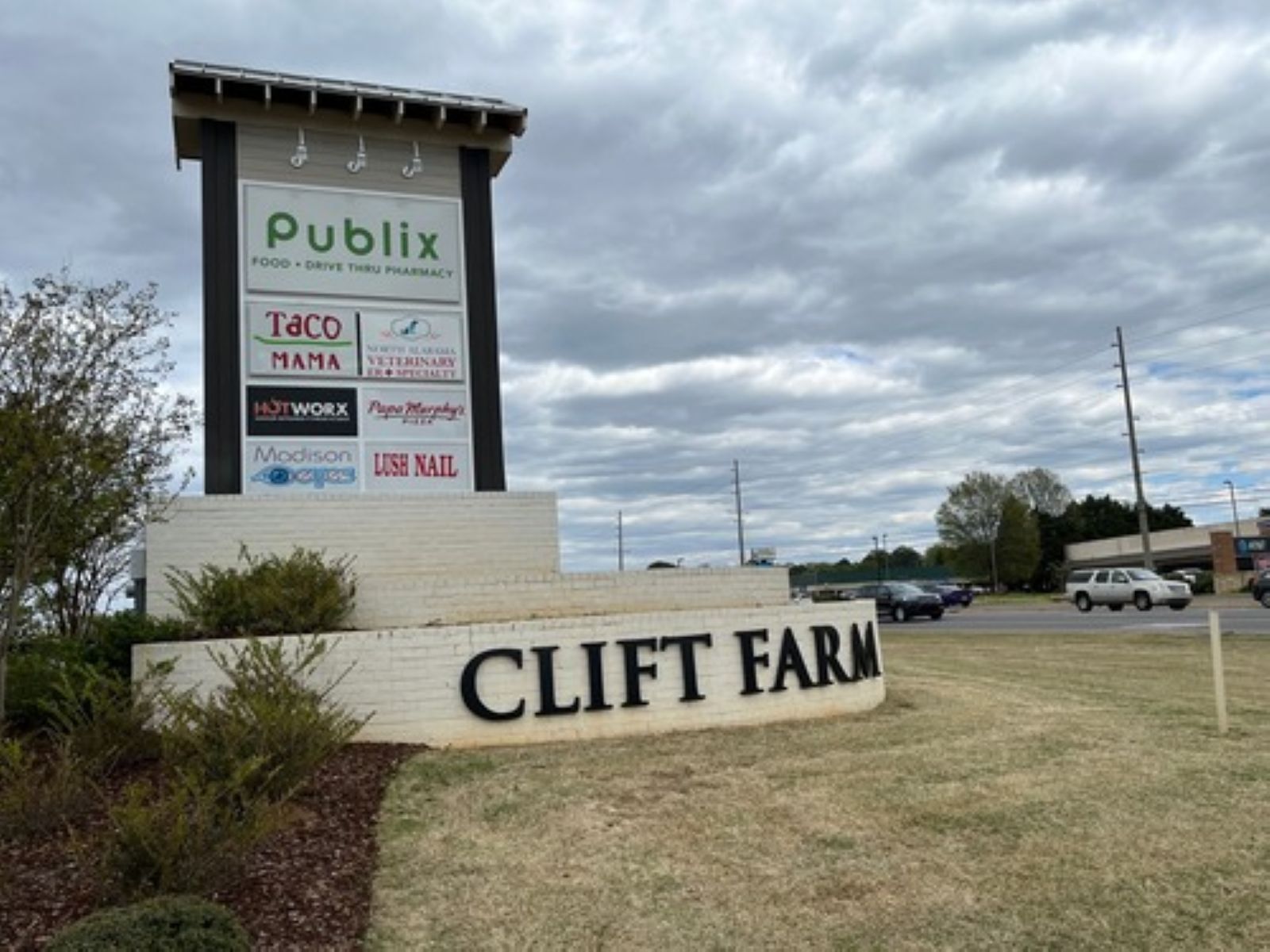 Building Photo - 29851 Copperpenny Dr NW