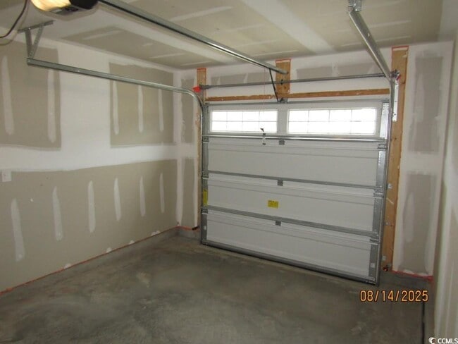 Building Photo - 3006 Northwest Dr