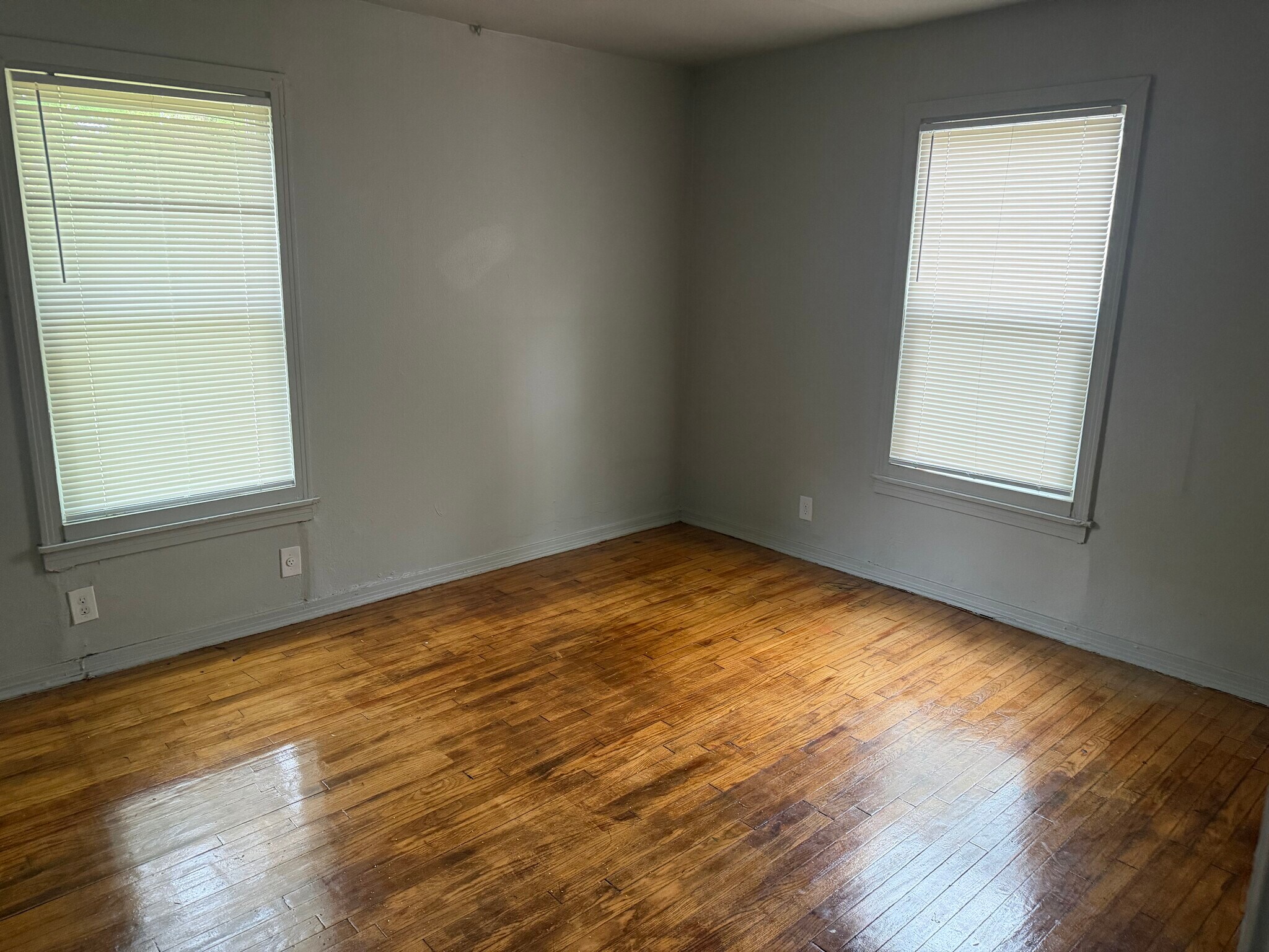 Building Photo - 2821 Corbitt St