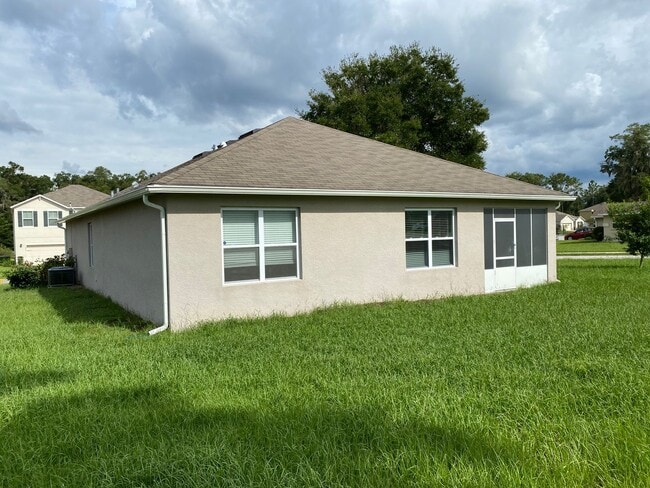 Building Photo - NOT AVAILABLE FOR SHOW UNTL OCTOBER 20TH O...