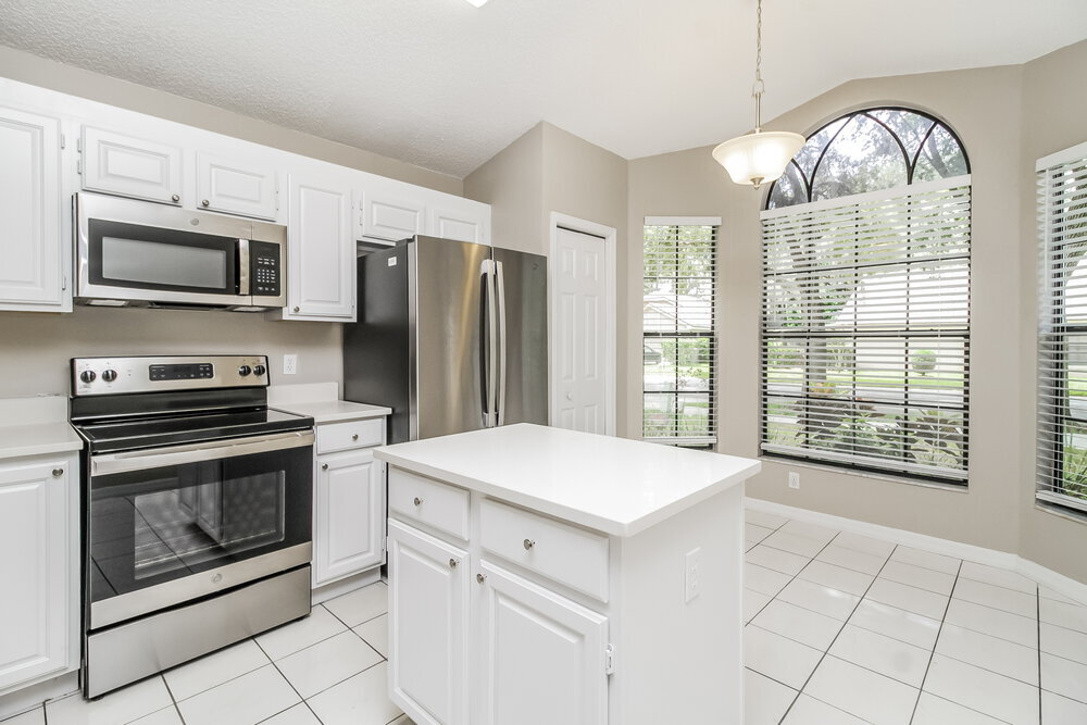 Building Photo - 1045 Piedmont Oaks Dr