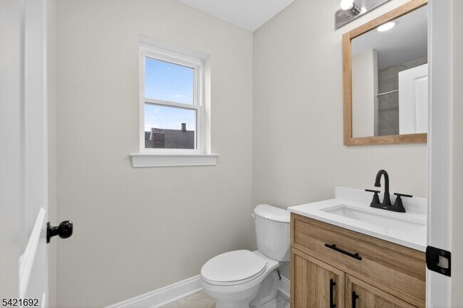 Building Photo - 455 Fulton St