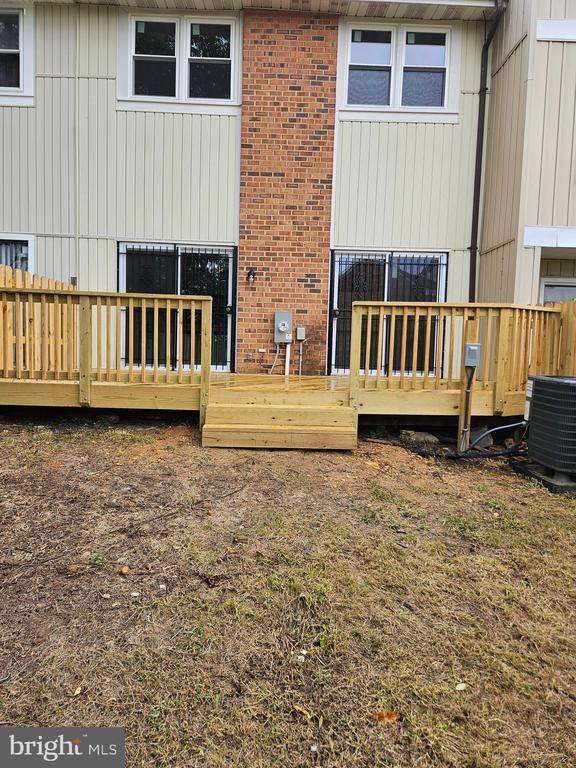 Building Photo - 6322 Bentham Ct
