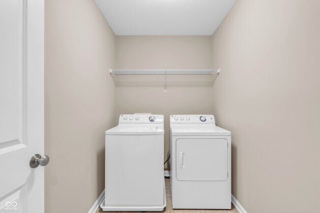 Building Photo - 2627 Congress St