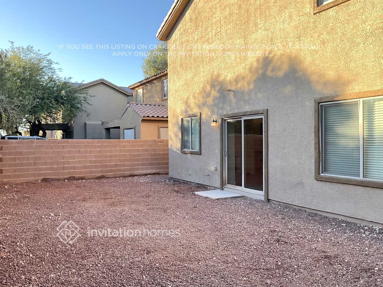 Building Photo - 4461 W Galapagos Ave