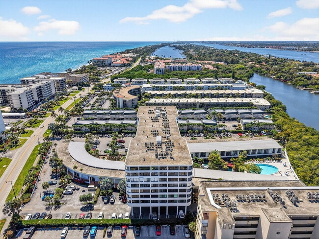 Building Photo - 3589 S Ocean Blvd