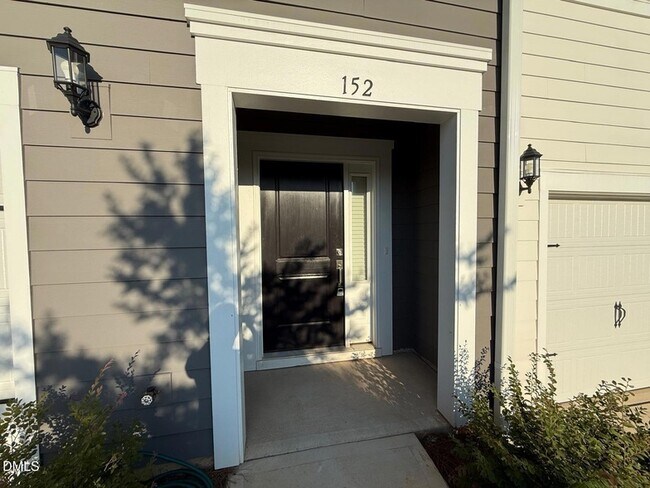 Building Photo - 152 Fideaux Blvd