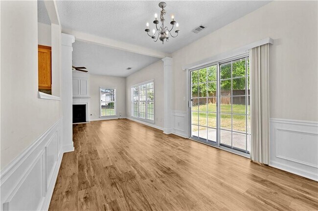 Building Photo - 9005 Ruel Ln