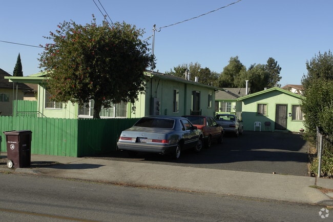 Primary Photo - 24255 Silva Ave