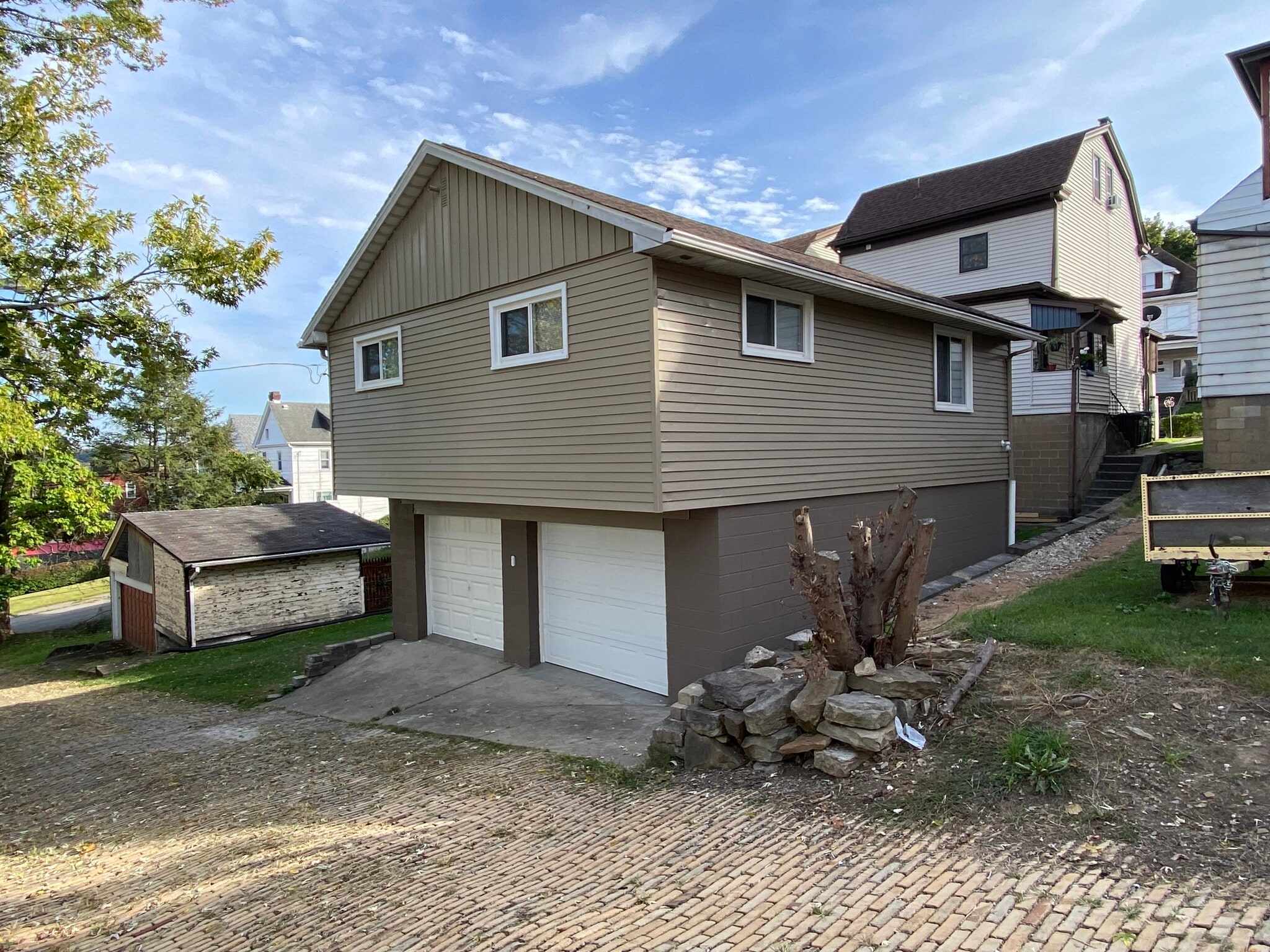 Building Photo - 103 Onyx St