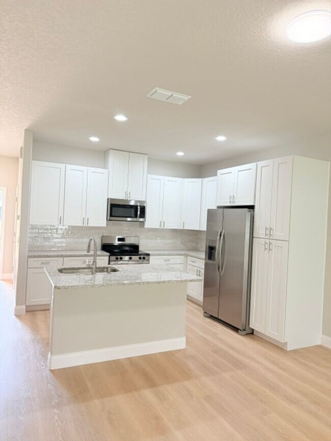 Building Photo - 29 Slumber Path