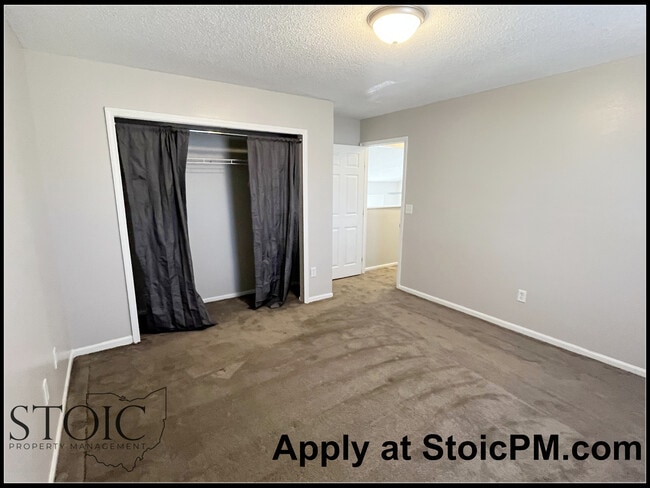 Building Photo - 1639 Butterfly Ct