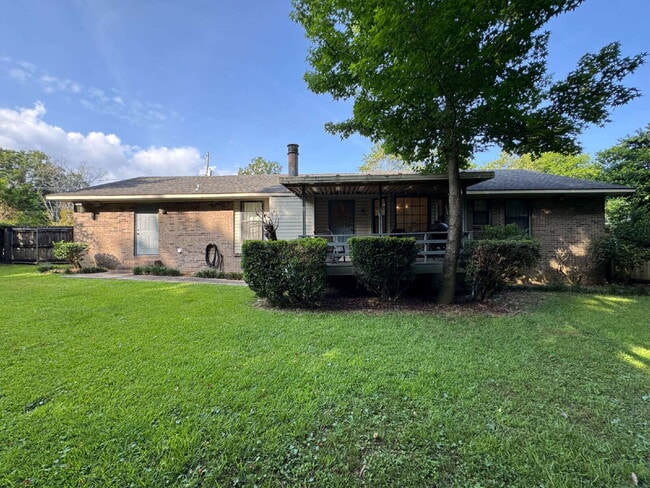 Building Photo - FOR RENT in Dothan , AL!!