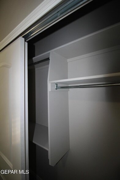 Building Photo - 509 Cedarwood Ave