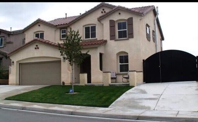 Building Photo - 1433 Wild Olive Rd
