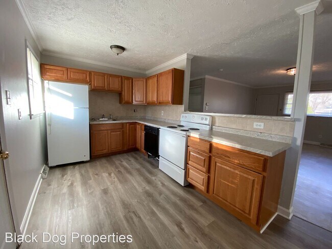 Building Photo - 4 br, 1 bath House - 1721 Kenmar Drive