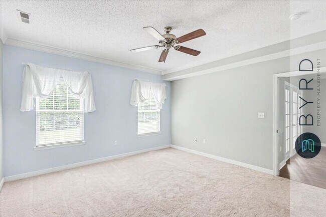 Building Photo - 4706 Twin Hickory Lake Dr