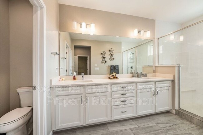 Building Photo - 9051 Southurst Ct