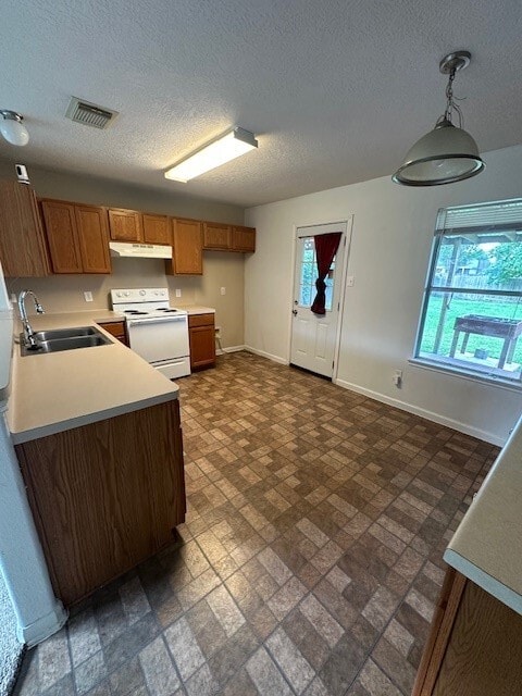 Building Photo - 13972 Buckskin Dr
