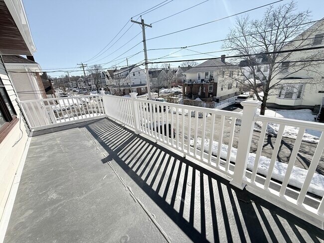 Building Photo - 204 Farrington St