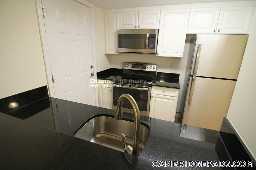 Building Photo - 19 Wendell St