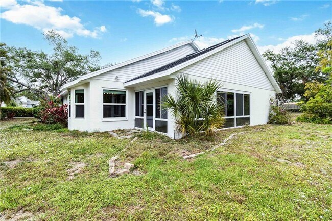 Building Photo - 7 Arbor Oaks Dr