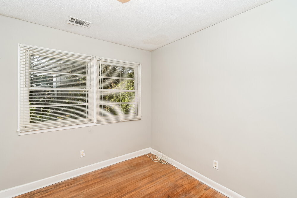 Building Photo - 3990 Rutgers Dr SW