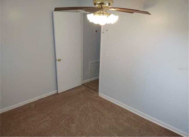 Building Photo - 5511 Playa Way