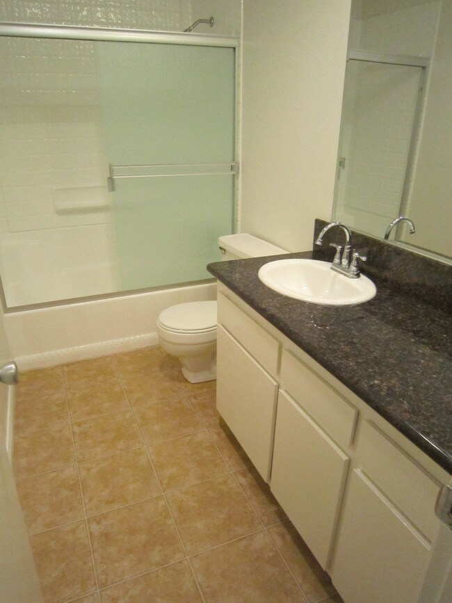 Kimberly Apartments 9220 Telegraph Rd Downey CA 90240 Apartment Finder