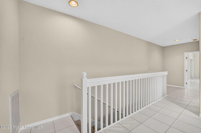 Building Photo - 506 Tyler Ave