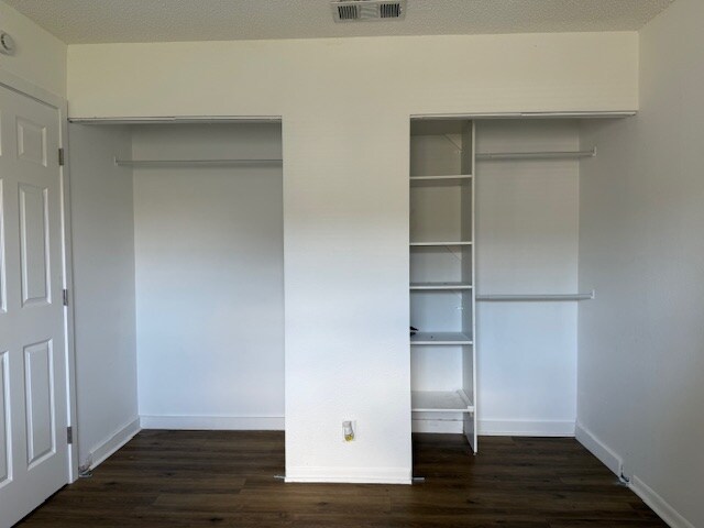 Building Photo - 5412 NW 24th Ct