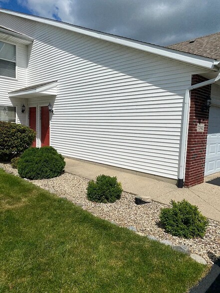 Building Photo - 7342 Wallingford Way