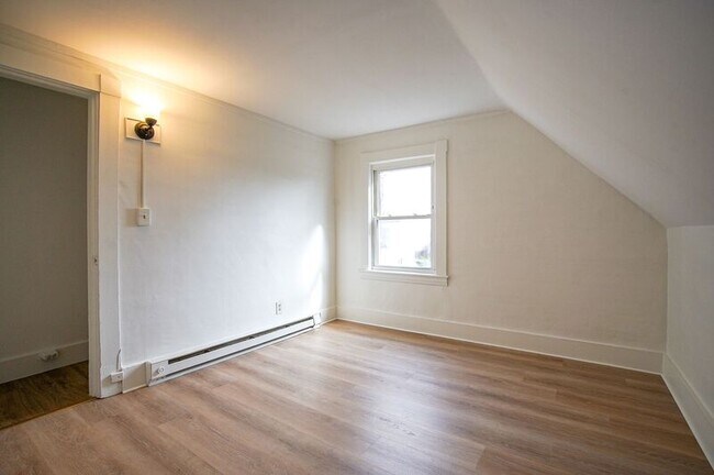 Building Photo - 83-85 Wilmont St.