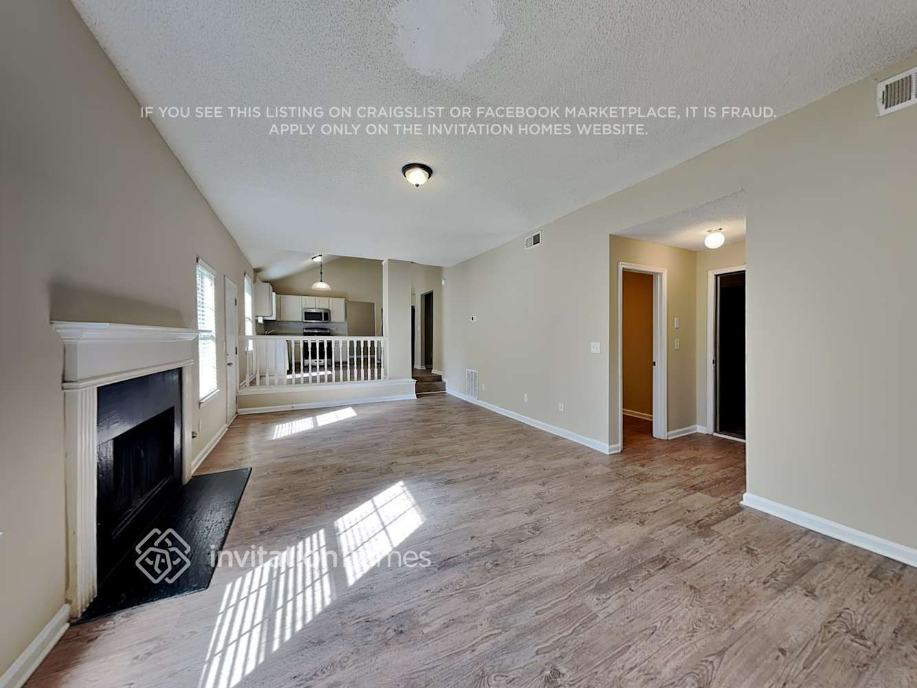 Building Photo - 3539 Riverview Club Dr