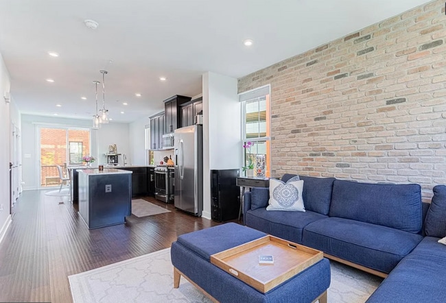 Building Photo - 6215 Herald St