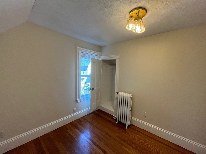 Building Photo - 29 Watts St