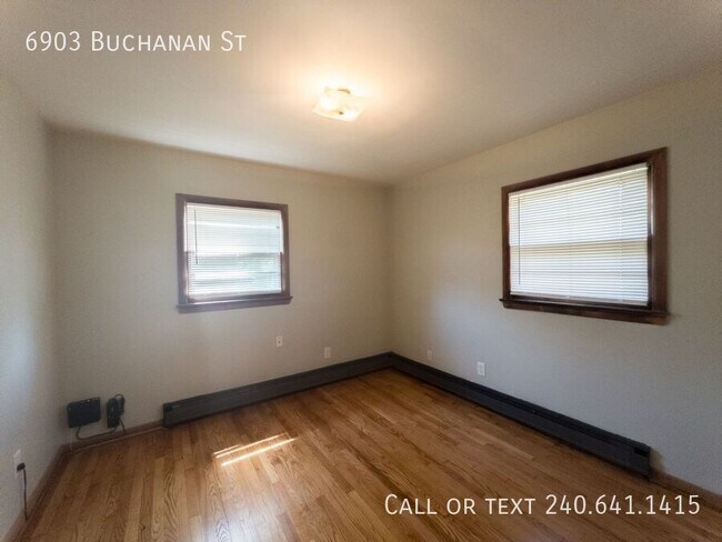 Building Photo - 6903 Buchanan St