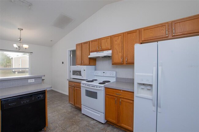 Building Photo - 15235 SW 38 St Rd