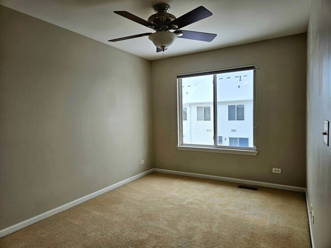 Building Photo - 24403 John Adams Dr