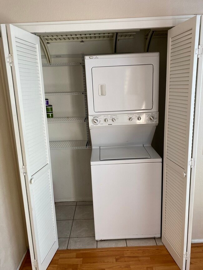 Building Photo - 101 N 7th St Unit 173, Phoenix, AZ 85034