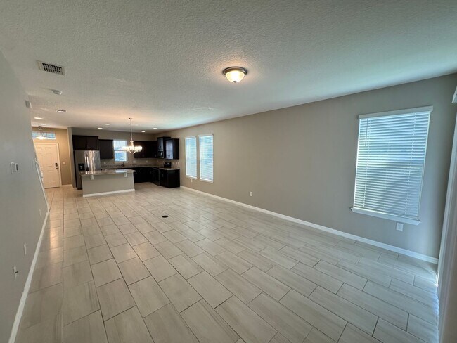 Building Photo - GORGEOUS 3 Bd/2.5 Ba in Winter Garden!!