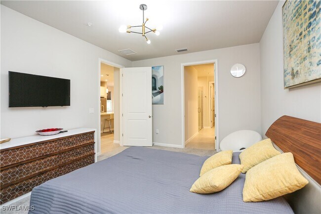 Building Photo - 4546 Arboretum Cir