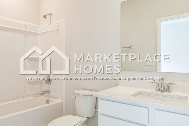 Building Photo - 313 McHenry Dr