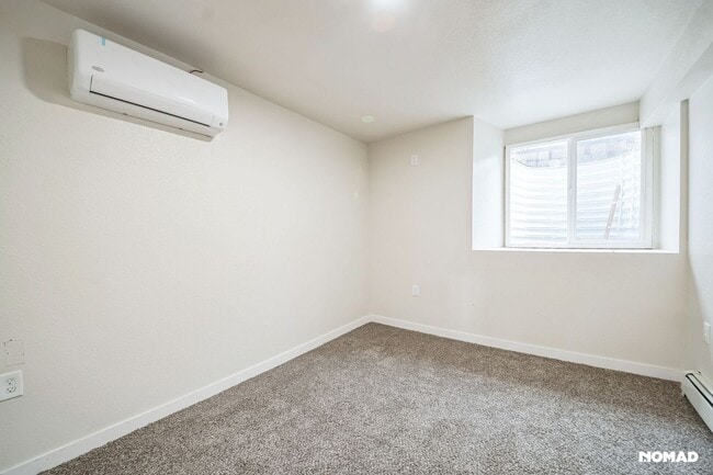 Building Photo - Charming 2BR House in Denver