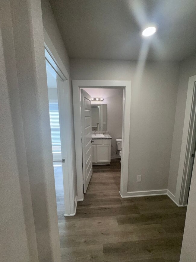 Building Photo - Newer Construction in Wolfforth