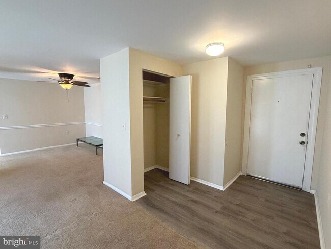 Building Photo - 18131 Chalet Dr