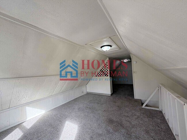 Building Photo - 616 W Tennessee St