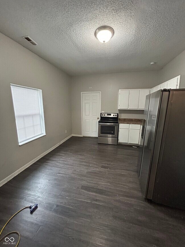 Building Photo - 14 N Euclid Ave